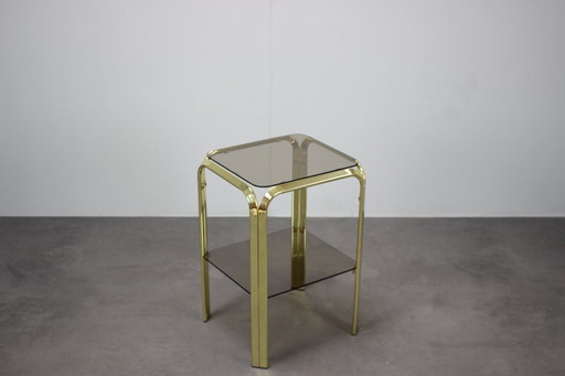Tavolo da tè di metà secolo in ottone e vetro fumé, anni '70, Germania