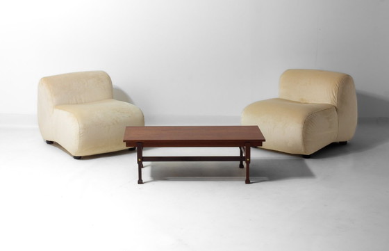 Image 1 of Coffee table with hidden drawers