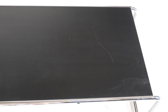 Image 1 of Tavolino Laccio di Marcel Breuer per Gavina - anni '70