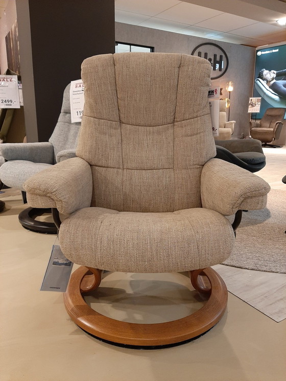 Image 1 of Mayfair Classic