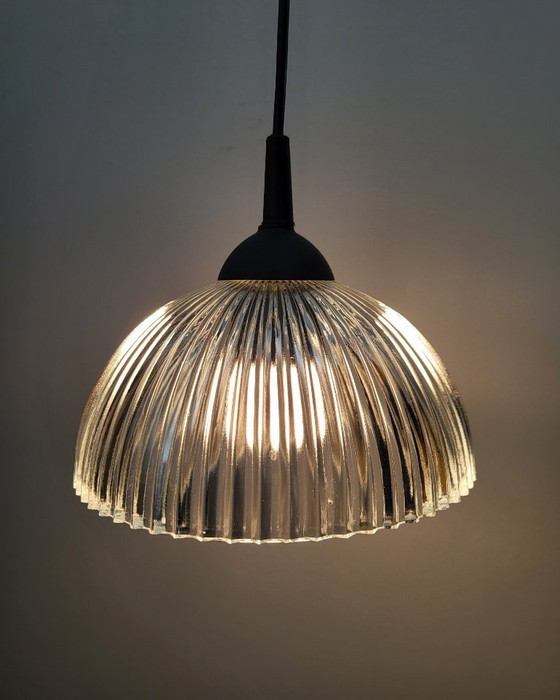 Image 1 of Lampada a sospensione vintage Prisma olofanica