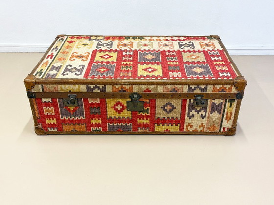 Image 1 of Kelim-Design-Couchtisch Bondstreet London