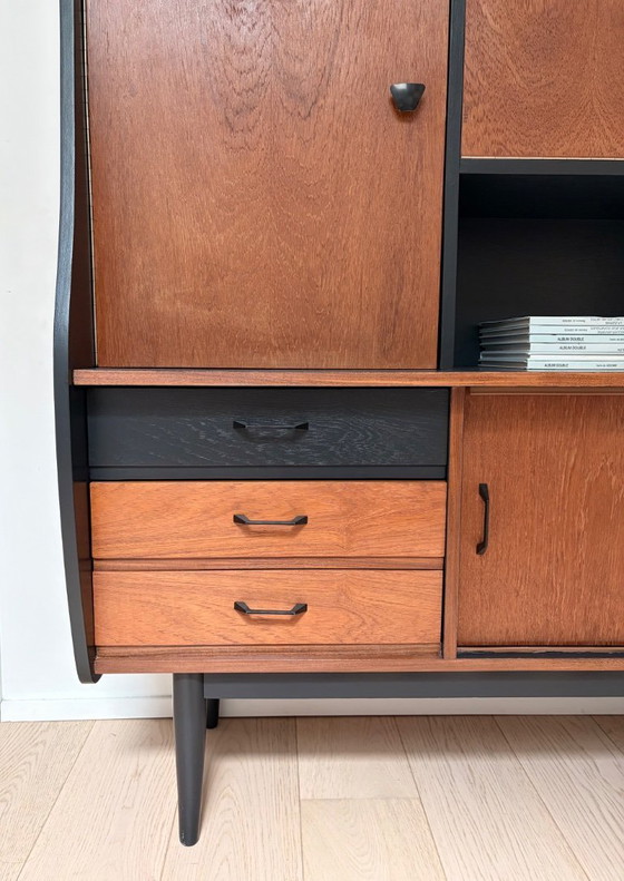 Image 1 of Vintage dressoir