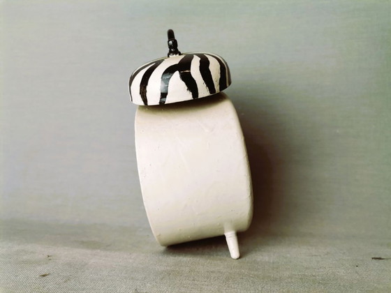 Image 1 of Vintage Duitse wekker met bel van Jerger