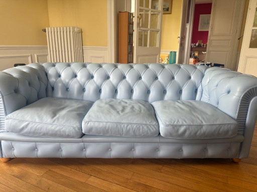Poltrona Frau Lavendelblaues Sofa Sehr Guter Zustand