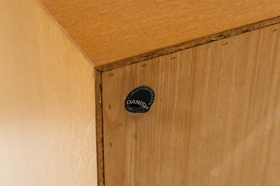 Image 1 of Eikenhouten boekenkast van Rud Thygesen & Johnny Sørensen voor HG meubelen (Denemarken, jaren 60).