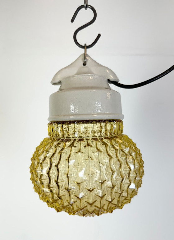 Image 1 of Vintage witte porseleinen hanglamp, jaren 70