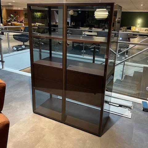 Image 1 of Piure Glazen vitrinekast
