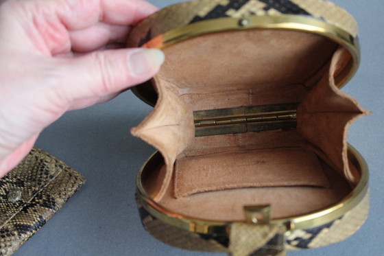 Image 1 of Seltene alte Handtasche Theatertasche Handgelenk mit Portemonnaie Schlangenleder