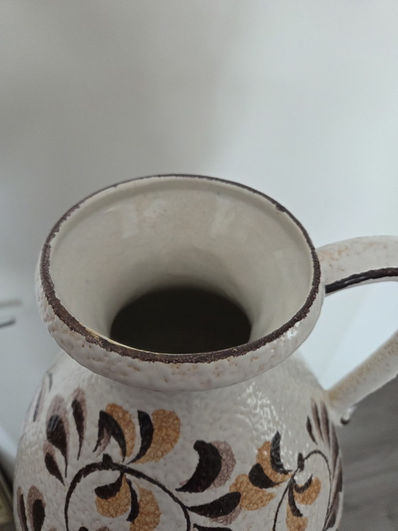 Image 1 of Beautiful vintage vase