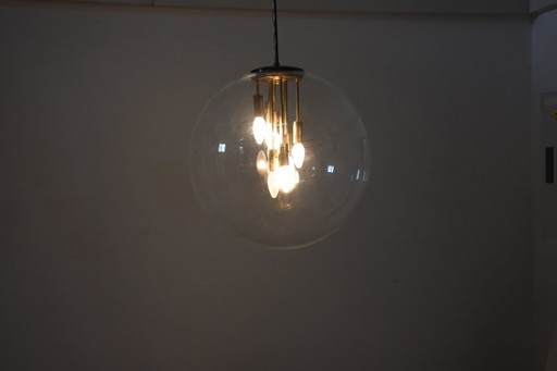 Nederlandse bolvormige lamp uit het midden van de 20e eeuw, jaren 70.