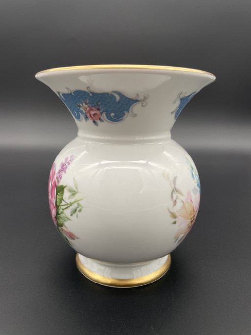 Gerold porcelain vase with floral decoration and gold rim, vintage – vazen (photo 2 of 7)