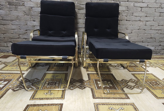 Image 1 of Paire de fauteuils noir système "Morris "1970