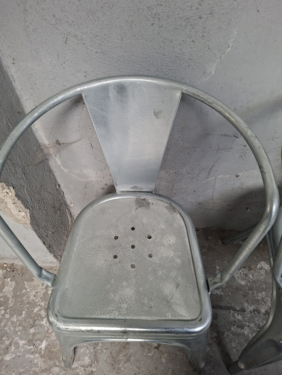 Image 1 of 6 x Tolix A gegalvaniseerd stalen stoelen