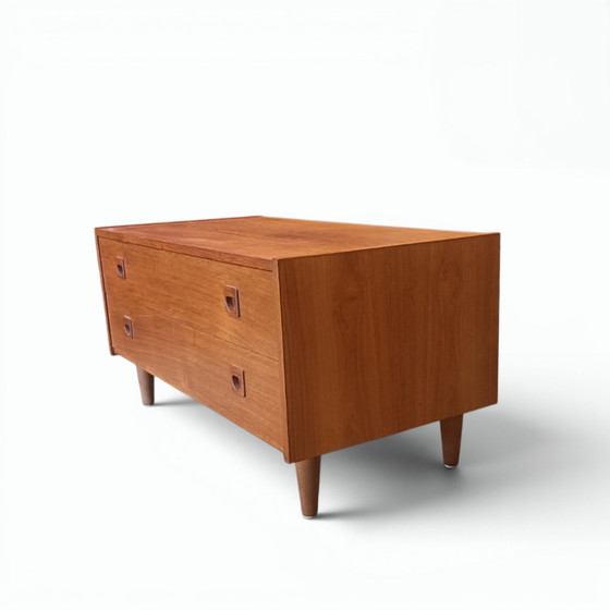 Image 1 of Vintage chest of drawers