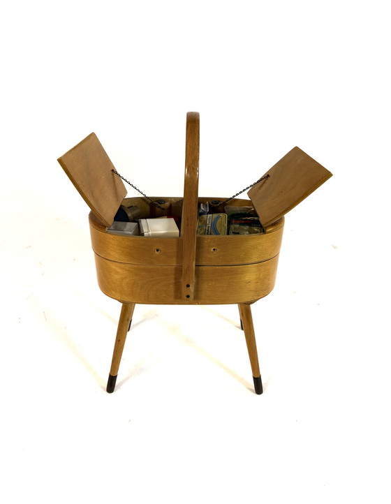 Image 1 of Scatola da cucito vintage in faggio anni '60