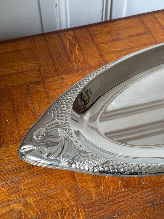 Image 1 of Bandeja de metal plateada para pescado