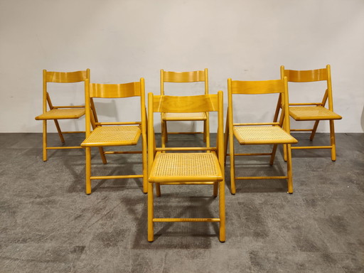 6 Chaises pliantes en rotin, 1960