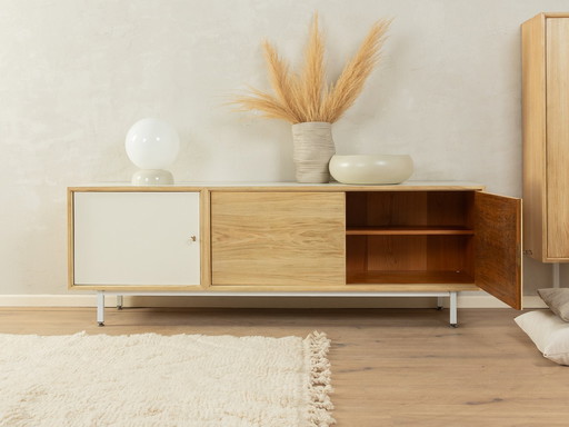 Buffet des années 60 par Lothar Wegner