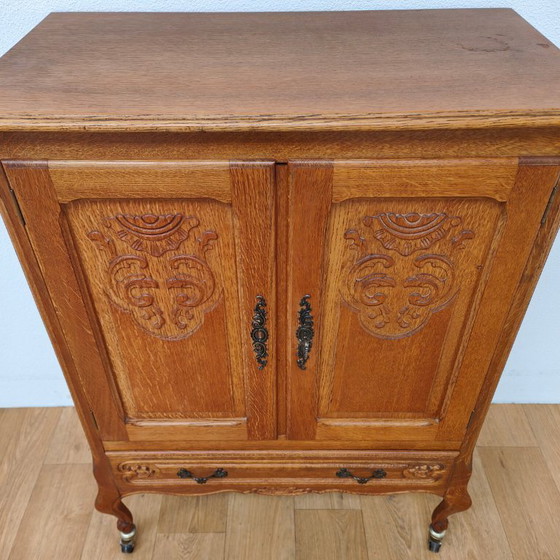Image 1 of Meuble bar, armoire murale, buffet, commode de style Queen Anne rustique et vintage