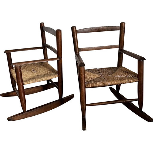 Paar vintage schommelstoelen voor kinderen van hout en stro