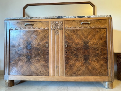 Magnífico aparador Art Déco de 1930.