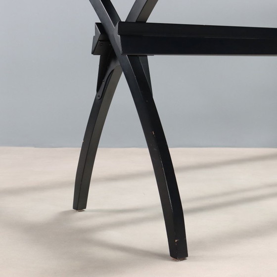 Image 1 of Bureau met glazen blad uit de jaren 80/90.