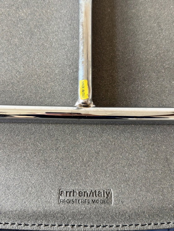 Image 1 of Sillas Stiletto en cuero azul de Arrben con estructura cromada