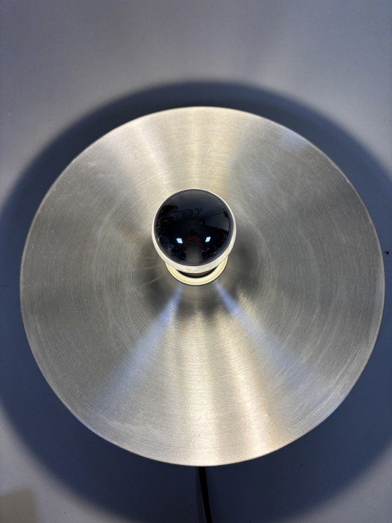 Image 1 of Grote Discus wandlamp ontwerp Charlotte Perriand voor Les Arcs, jaren 70.
