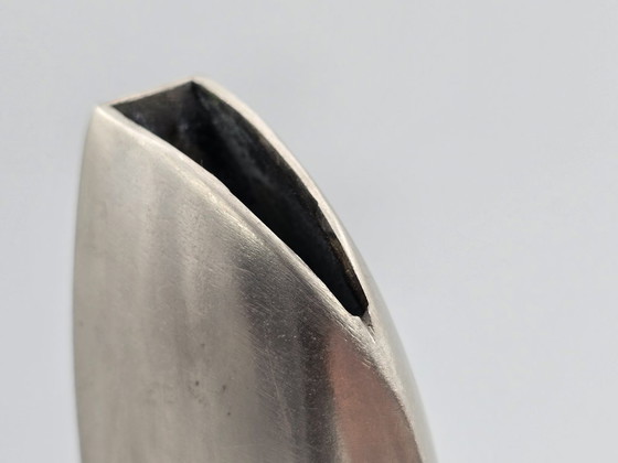 Image 1 of Vintage industriële massief RVS vaas