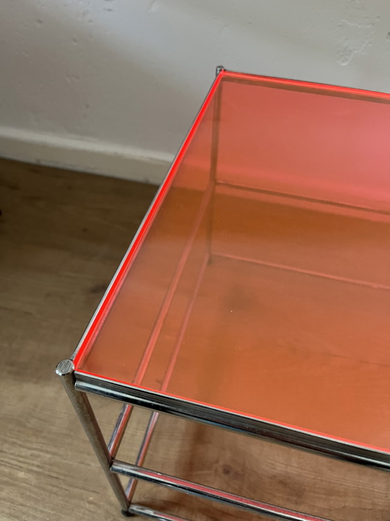 Tavolino da caffè DIY Upcycled USM Haller HR Tavolino Arancione Fluorescente – Tavolini, polished steel (photo 4 of 6)