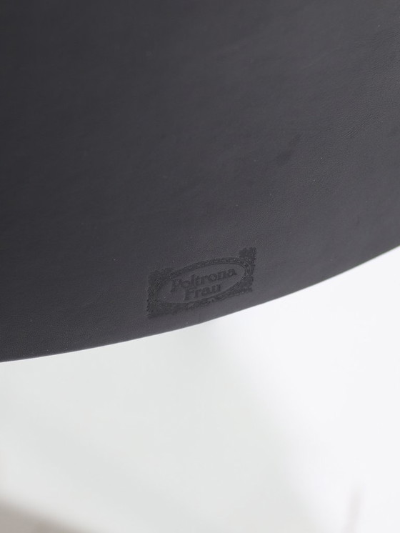 Image 1 of 4x Sillas de comedor Poltrona Frau Lola diseño italiano