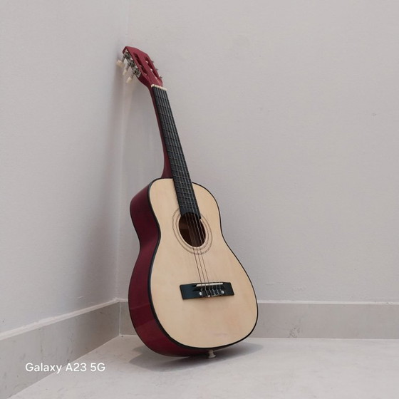 Image 1 of Chitarra in legno Bontempi – Il regalo perfetto per un giovane talento Julklapp,regalo di Natale