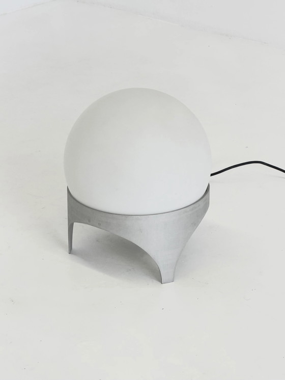 Lampada da tavolo Vintage Space Age con Globo in Vetro e Base in Alluminio – Lampade da tavolo (photo 10 of 12)