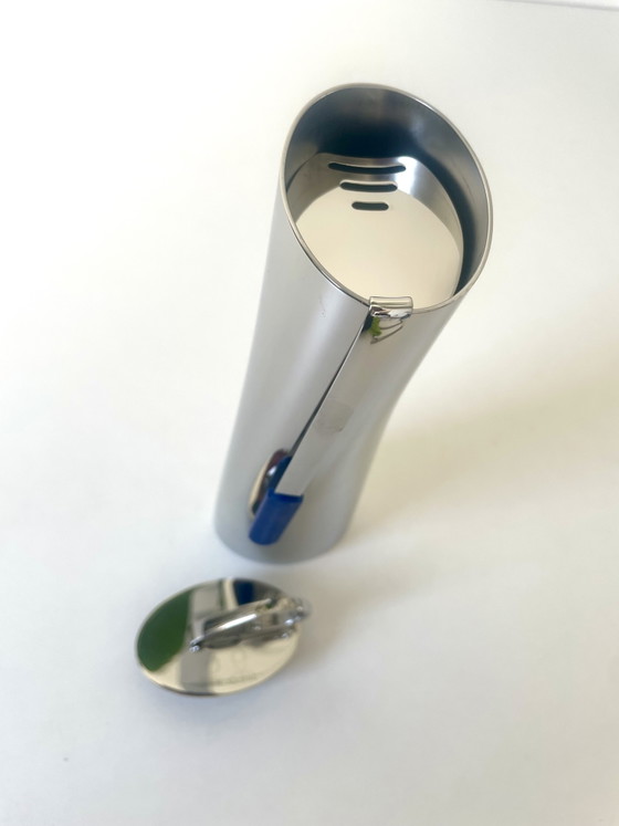Alessi Cocktailshaker “Chiringuito” van Ron Arad. – Tafelaccessoires, Plastic, rvs (photo 5 of 26)
