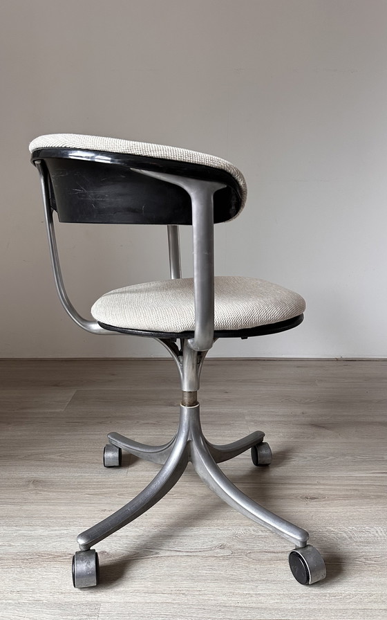 Image 1 of Knoll Kevi Office Chair