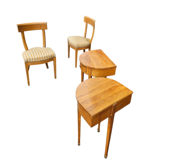 Sedie Biedermeier in Legno di Ciliegio Abbinate, Set Tavolino, Consolle a Treppiede – Set da pranzo (photo 7 of 24)