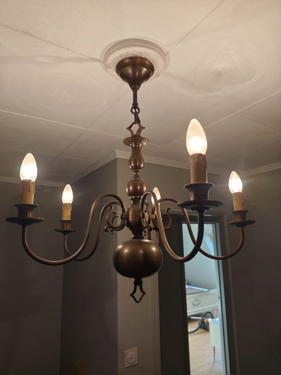 Vintage 5-arm Chandelier – Plastic, Brass (photo 4 of 7)