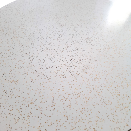 Image 1 of Vintage bijzettafel rond mid century modern design jaren 70