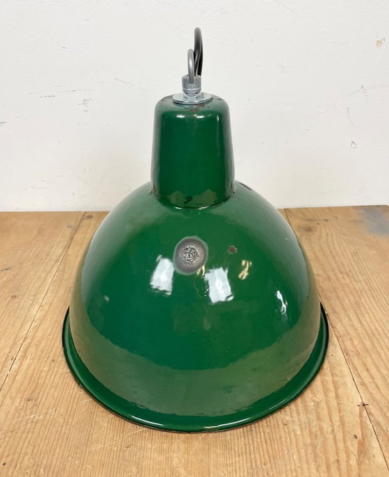 Image 1 of Lampada da fabbrica in smalto verde industriale, anni '60