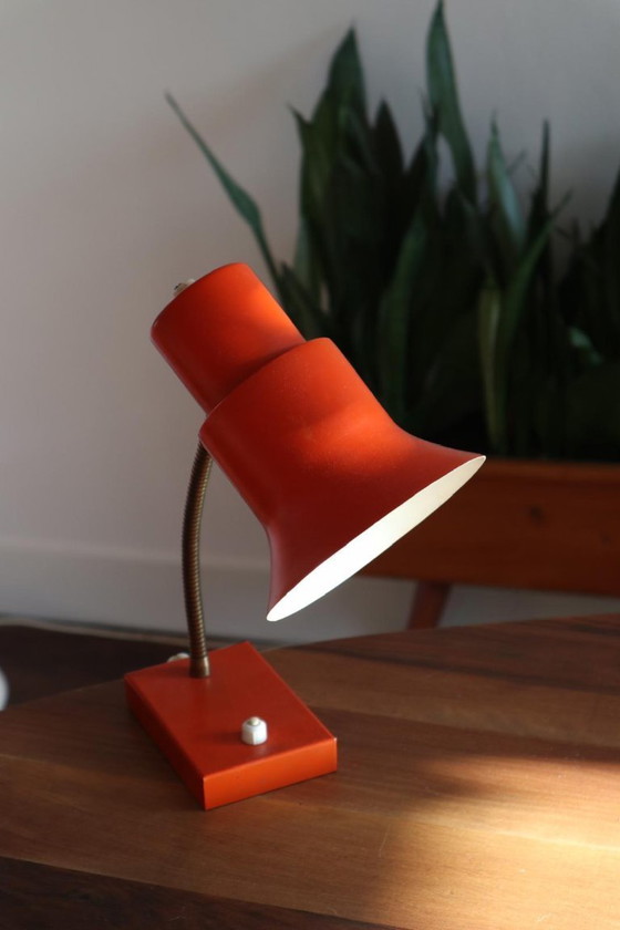 Image 1 of Lampada da tavolo arancione vintage