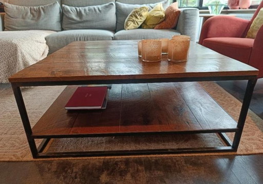 Mesa coffee table, Bart van Bekhoven