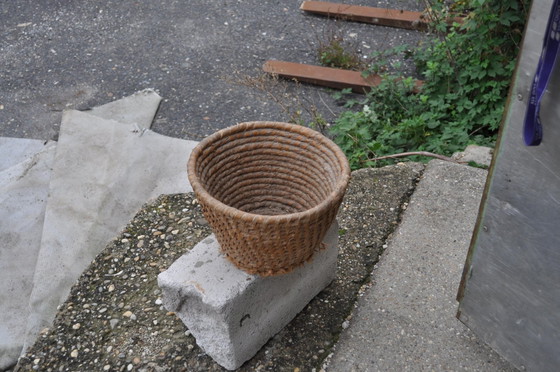Französischer Weidenkorb, 1940er Jahre – Dekorative Objekte, Korbgeflecht (photo 2 of 4)
