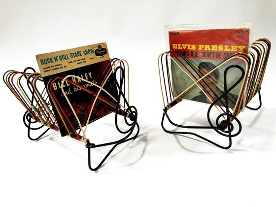 Image 1 of Rangements Vinyles Vintage • Support 45T • Métal Laqué • Scoubidou • 1950-1960