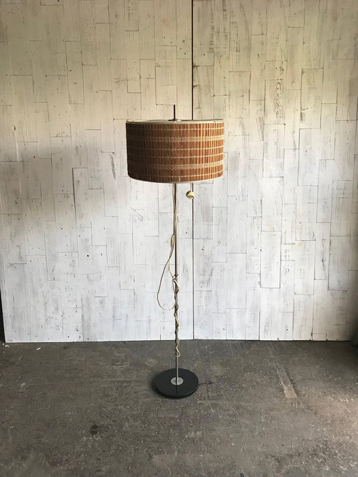 Mid-Century Stehleuchte mit Holzschirm, 1950er Jahre