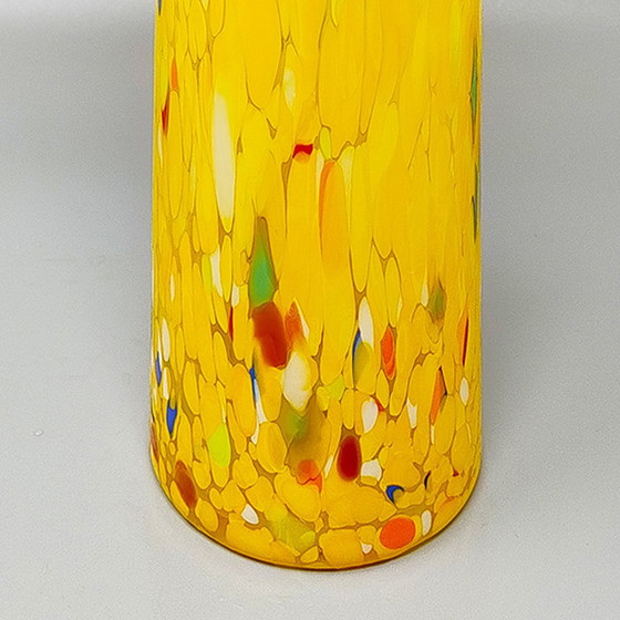 Image 1 of Vaso di lusso giallo degli anni '70 realizzato a mano in vetro di Murano dal Maestro del Vetro, prodotto in Italia