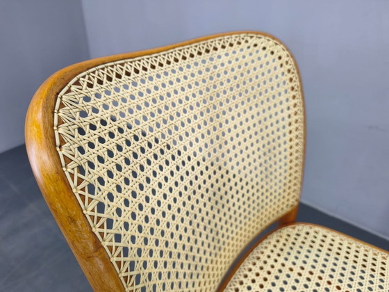 Image 1 of Set van 4 TON Bentwood stoelen nr. 811 naar Hoffmann, jaren 1990