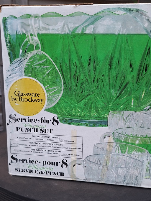 Ensemble de poinçons en verre de Brockway. Datant des années 1970/80.