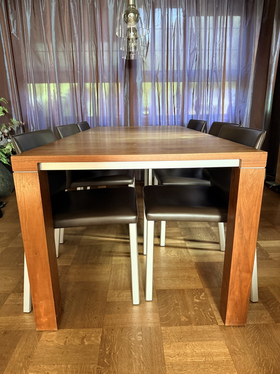 Leolux Dining Table – Wood, Metal (photo 5 of 5)