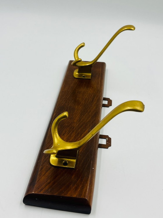 Appendiabiti da parete Mid-Century in ottone e legno, Marrone (foto 5 di 9)